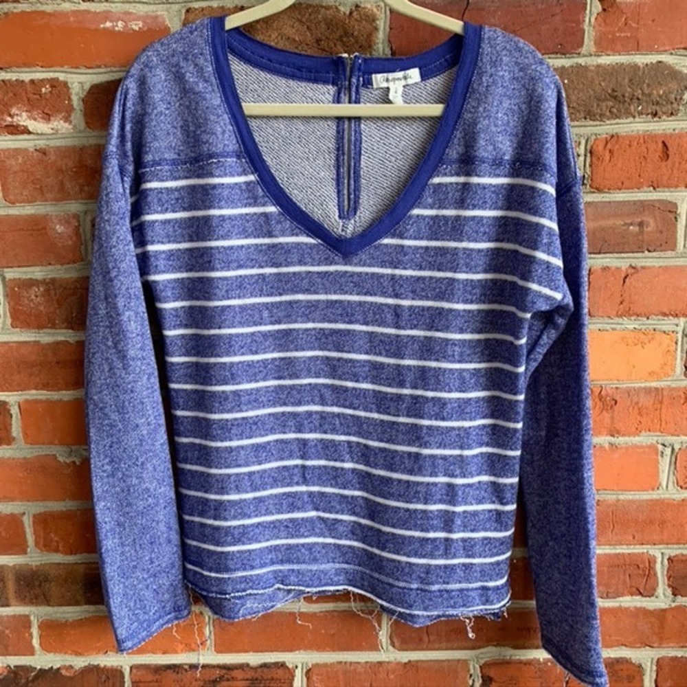 Aeropostale Distressed Sweater Blue White Striped